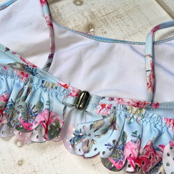 Blue Ruffle Floral Bikini Set - Picture 4 of 8
